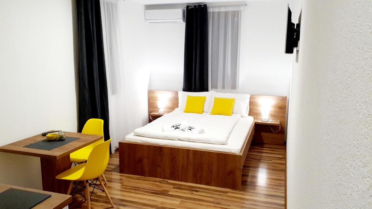 Apartmani Brko Kotor Varos Eksteriør bilde