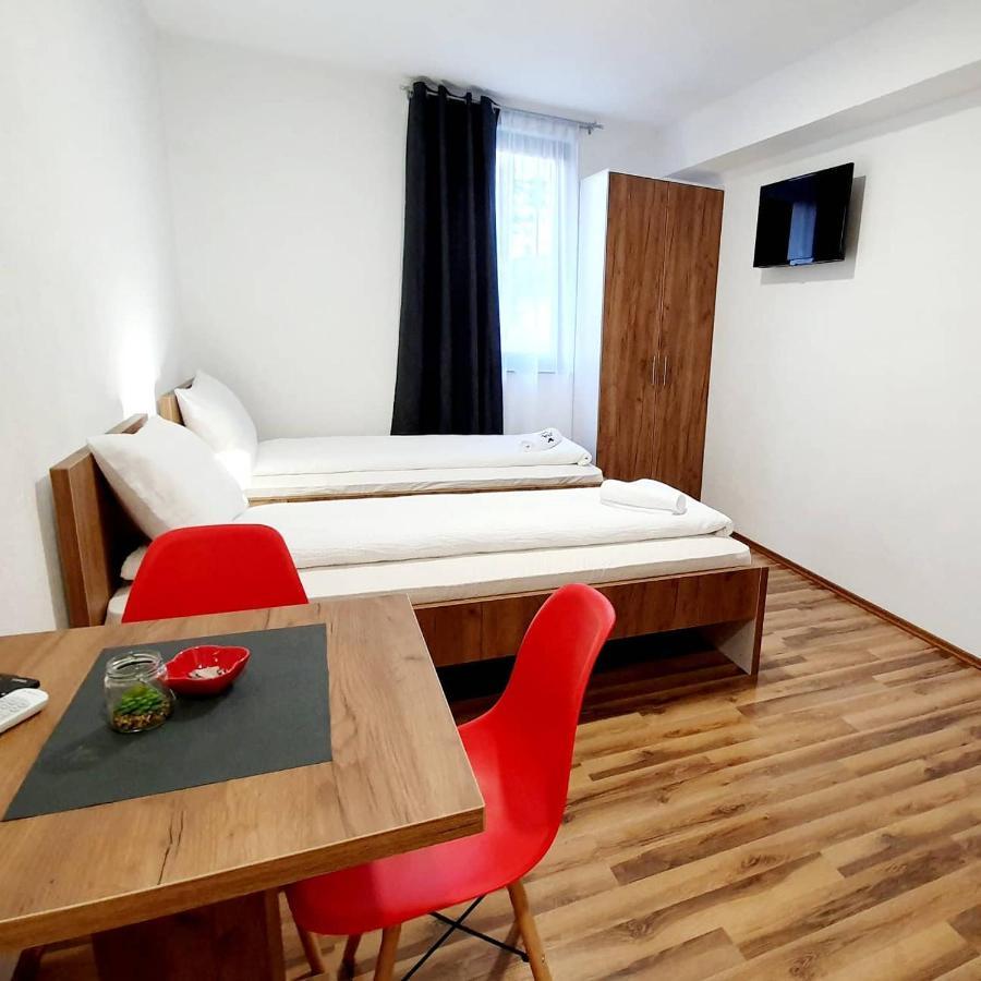 Apartmani Brko Kotor Varos Eksteriør bilde
