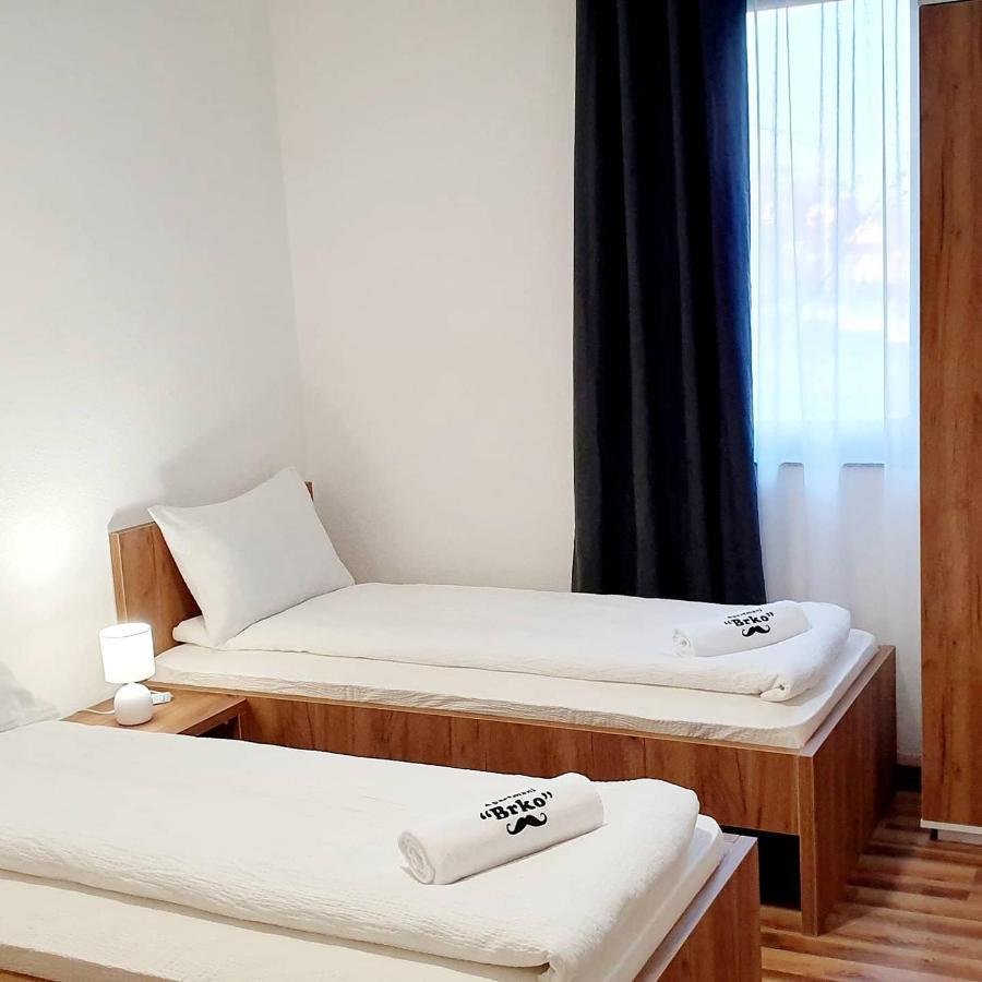 Apartmani Brko Kotor Varos Eksteriør bilde